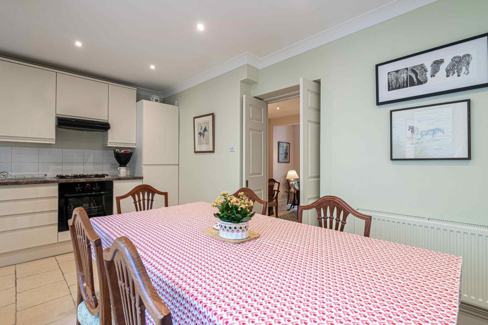 Joivy Stylish 3Br House With Patio, Short Walk To Regents Park & Harley Street Apartment London Exterior photo