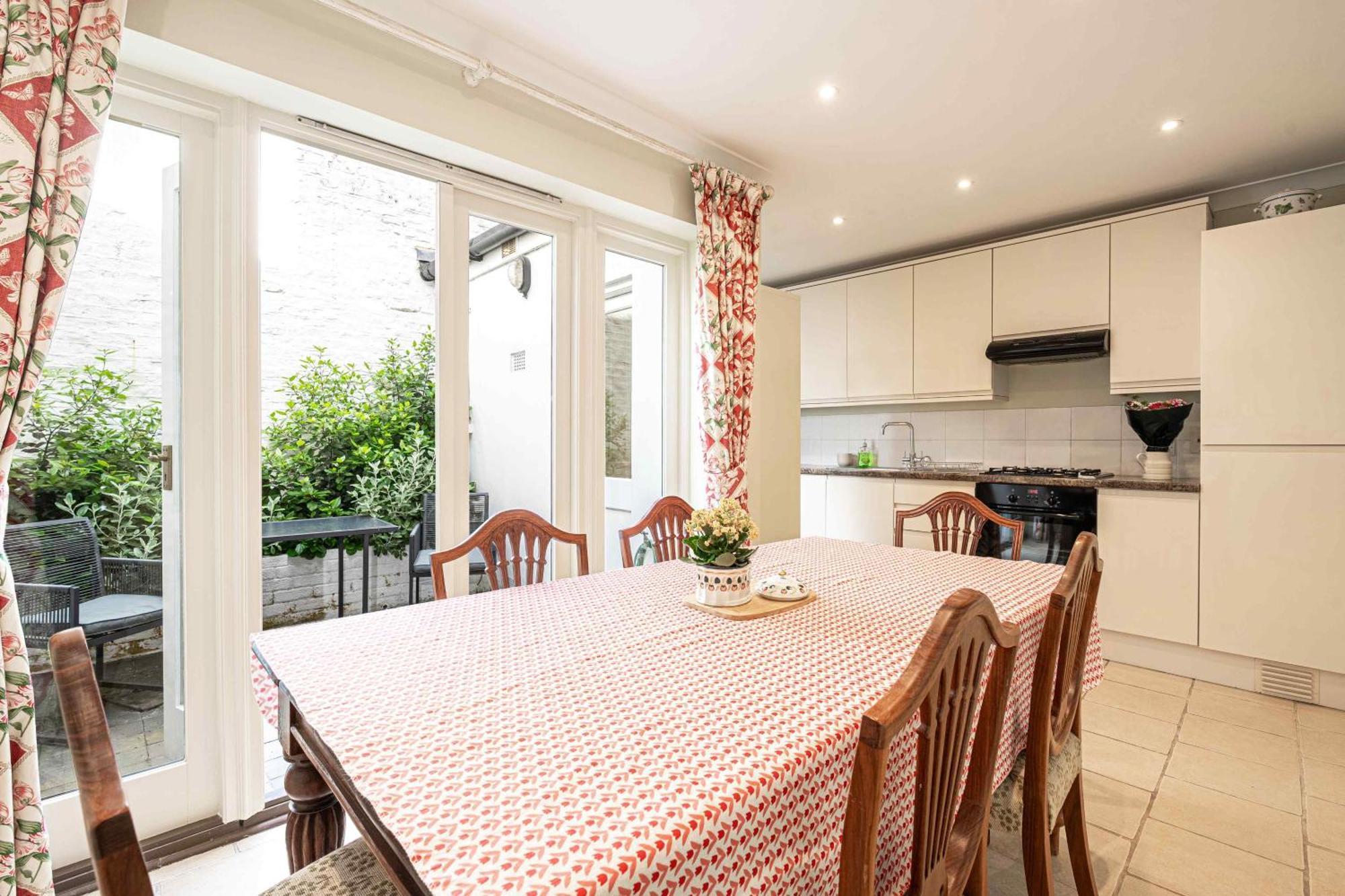 Joivy Stylish 3Br House With Patio, Short Walk To Regents Park & Harley Street Apartment London Exterior photo